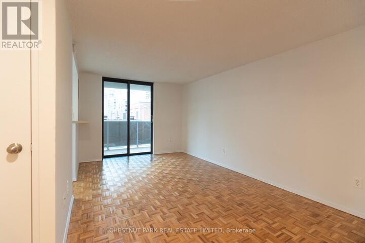 Property Photo:  20 Saint Patrick Street 715  ON M5T 2Y4 