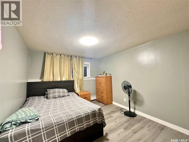 Property Photo:  4 3625 Chaben Place  SK S7H 4E9 