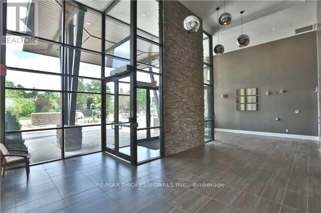 Property Photo:  128 Garden Drive South 323  ON L6K 0H7 