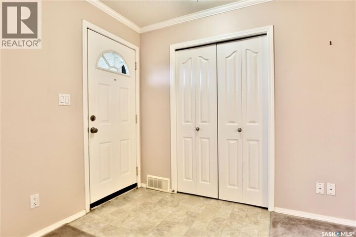 Property Photo:  220 Cedar Meadow Drive  SK S4X 3J6 
