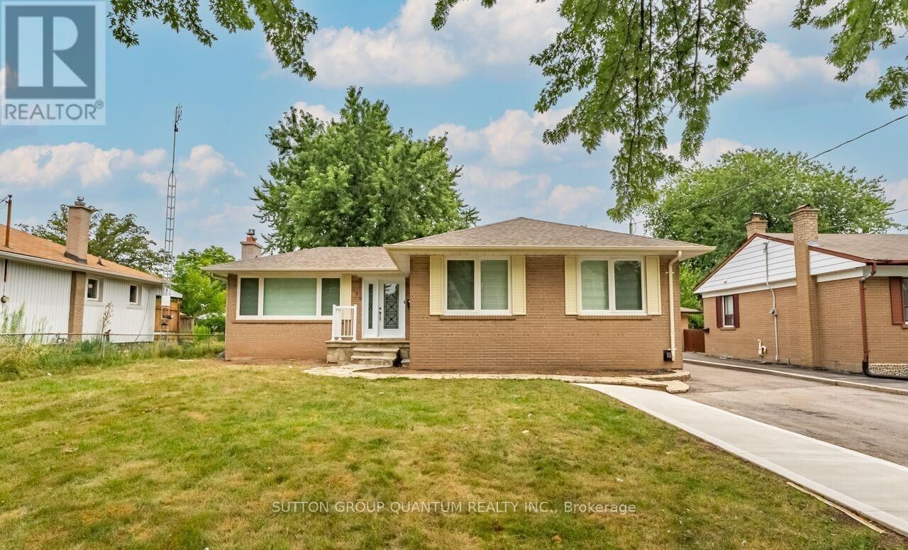 Property Photo:  313 Ashbury Road East Lower  ON L6K 2M2 