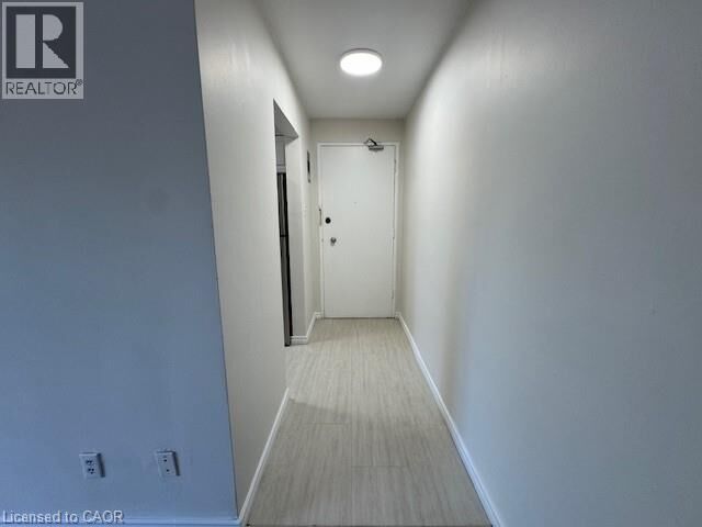 Property Photo:  232 Louisa Street 8B  ON N2H 5M7 
