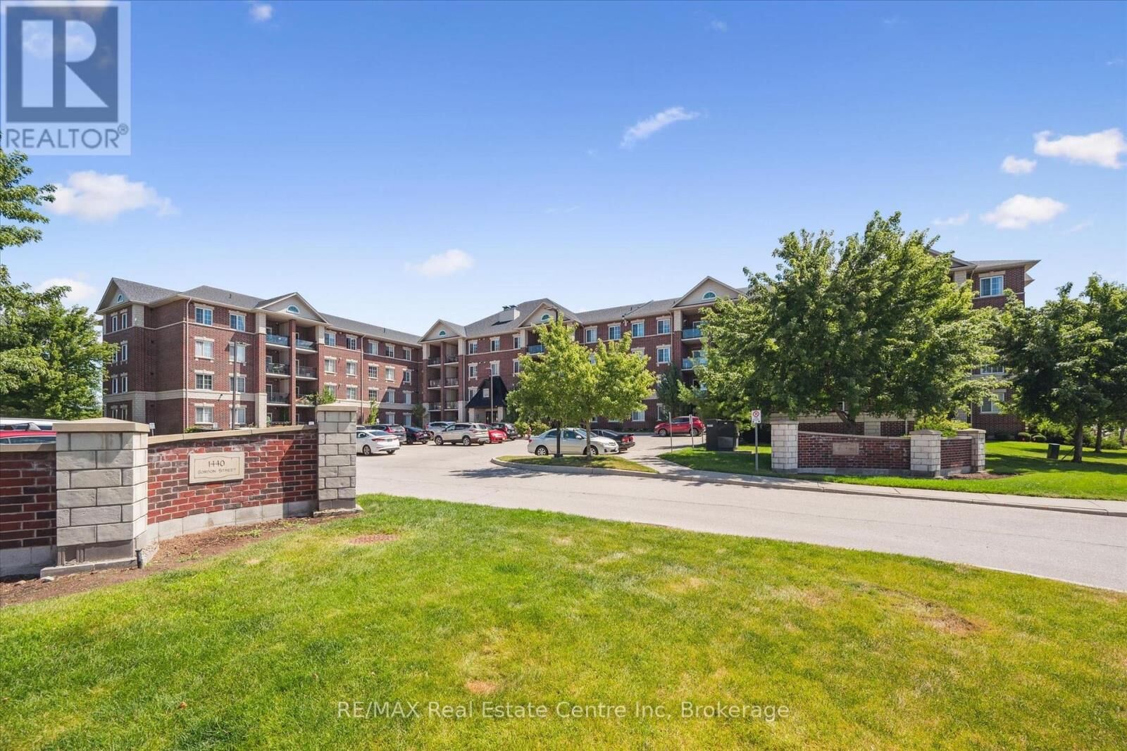 Property Photo:  1440 Gordon Street 109  ON N1L 1C8 