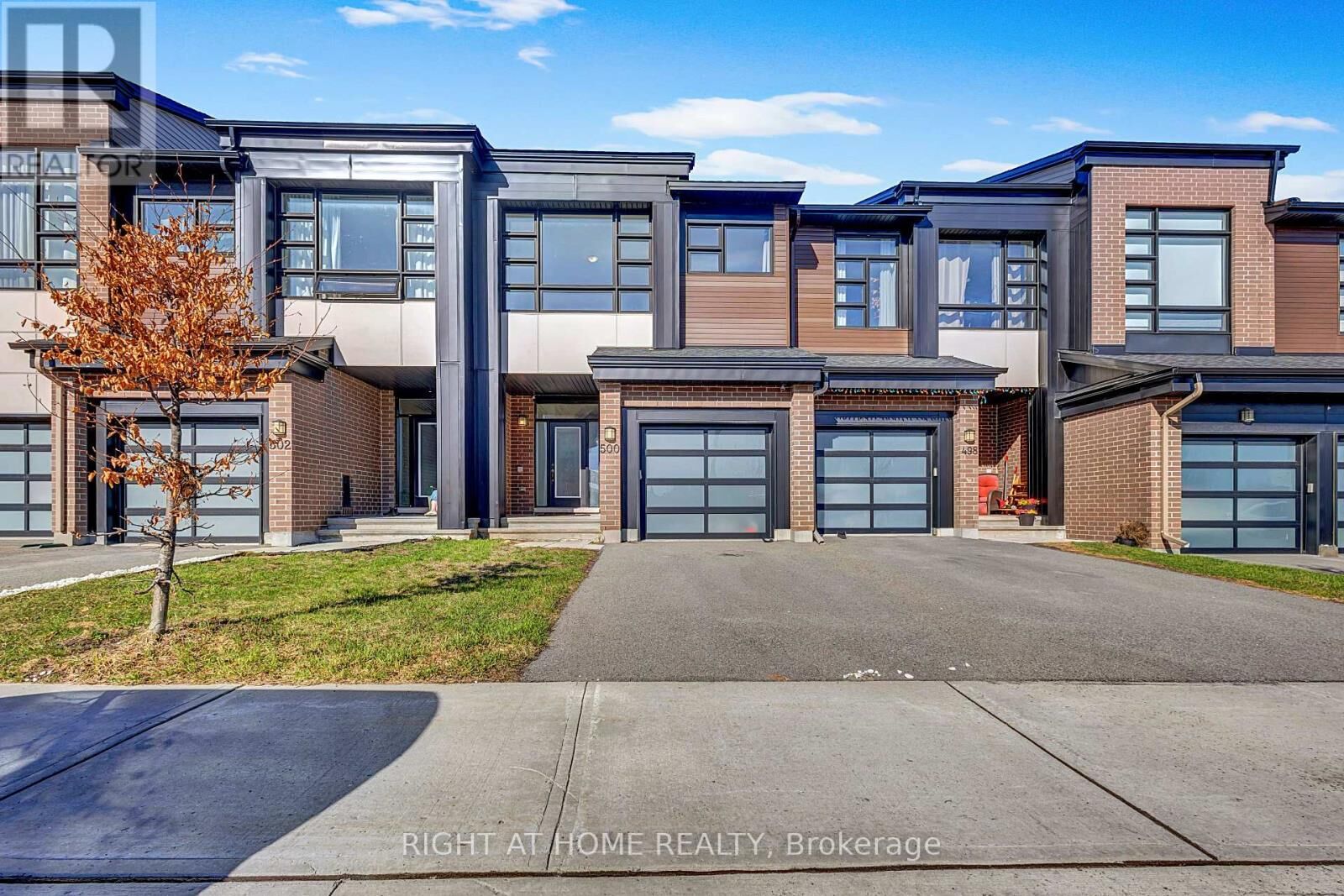 Property Photo:  500 Triangle Street  ON K2V 0M8 