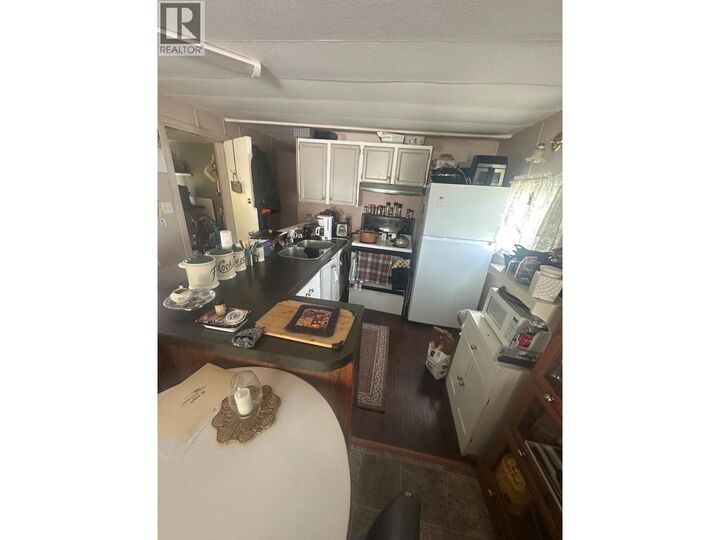 Property Photo: 5229 44 Street Southeast BC V0C 1J0
