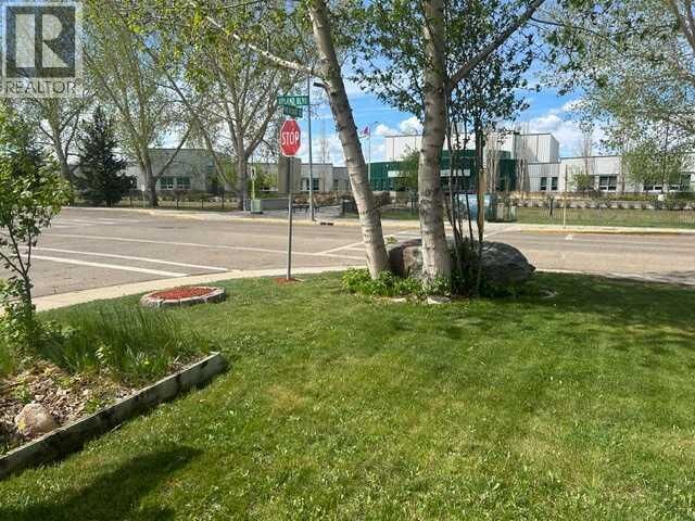 Property Photo:  144 Upland Boulevard West  AB T1R 0R3 