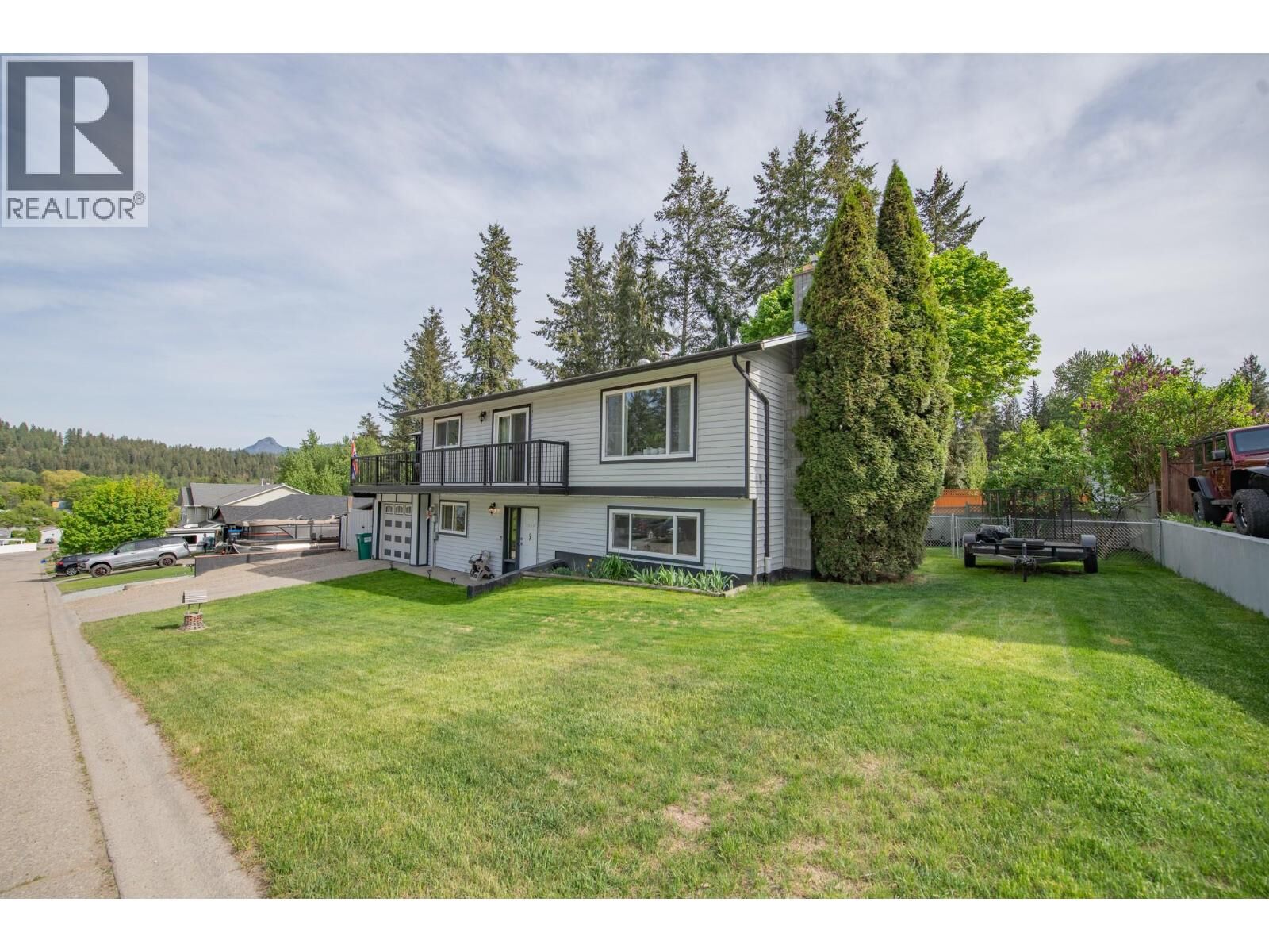 Property Photo: 2250 Leblanc Street BC V0E 2G0