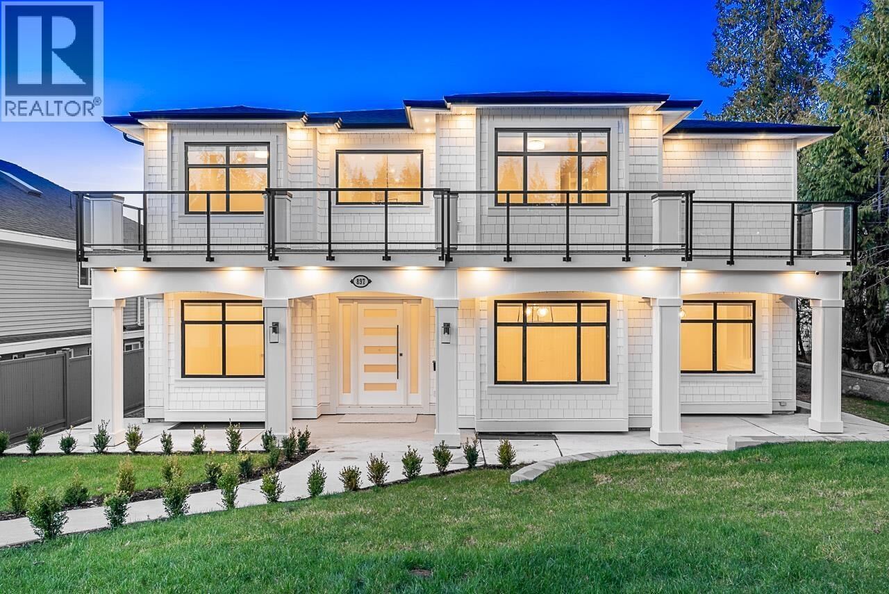 Property Photo:  897 Cottonwood Avenue  BC V3J 2S9 