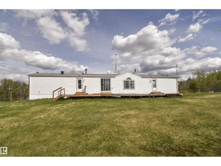 Property Photo: #40 2320 Twp Rd 540 AB T0E 1V0