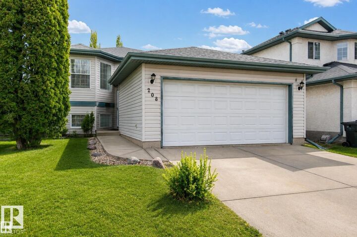 208 Rainbow Crescent — photo 1