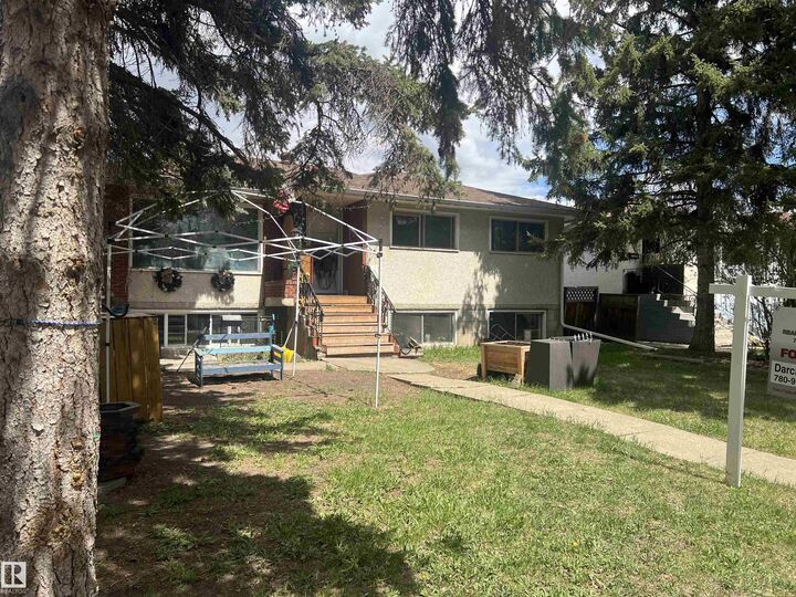 Property Photo: 10450 69 Avenue NW AB T6H 2C3
