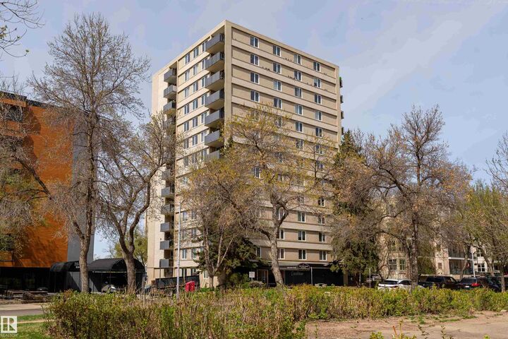 9816 112 Street NW 1006 — photo 1