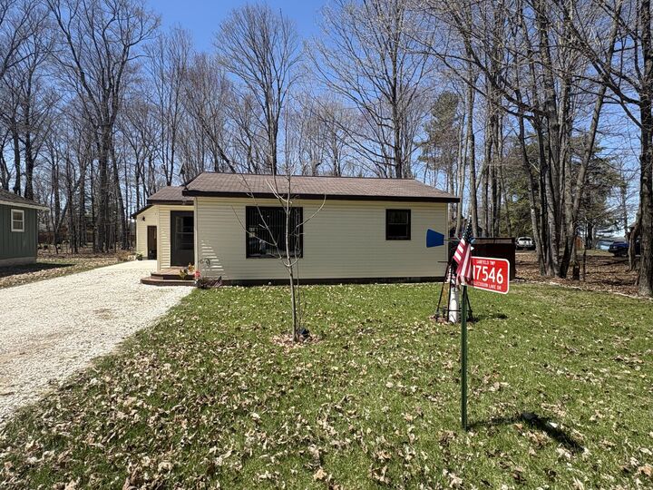 Property Photo: N7546 Millecoquin Lake Rd MI 49827