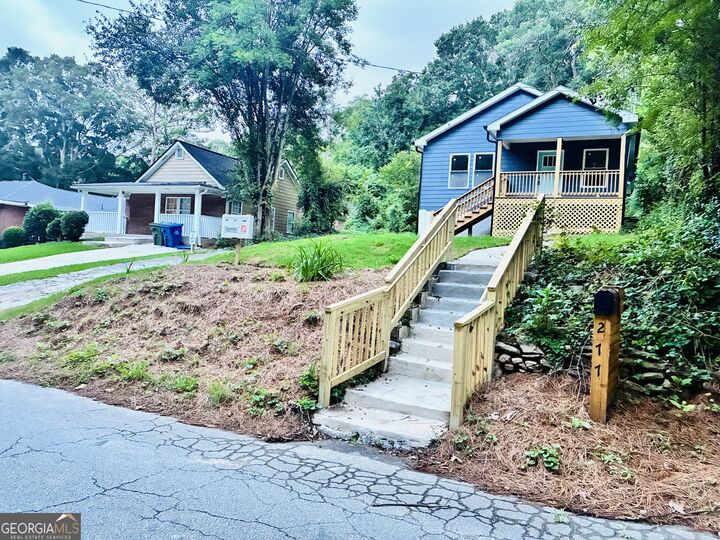 Property Photo: 277 Barfield Avenue SW GA 30310