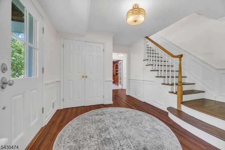 Property Photo:  935 Minisink Way  NJ 07090 
