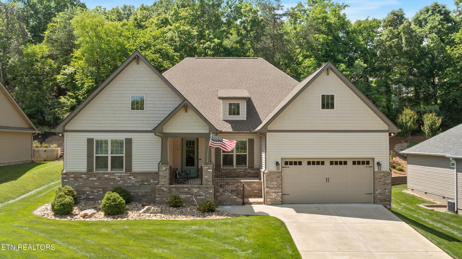Property Photo: 306 Okema Way TN 37774
