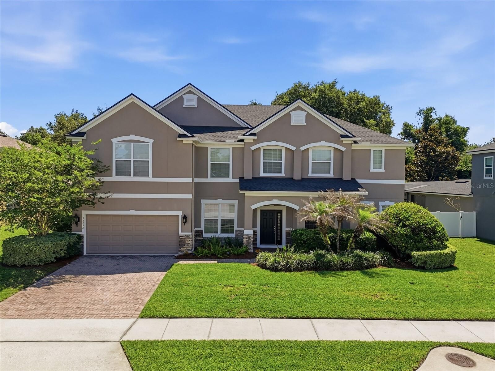 Property Photo:  15232 Firelight Drive  FL 34787 