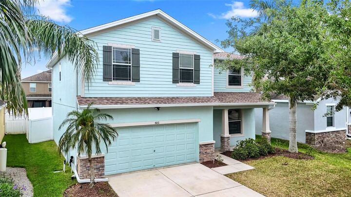 Property Photo: 601 19th Street NW FL 33570