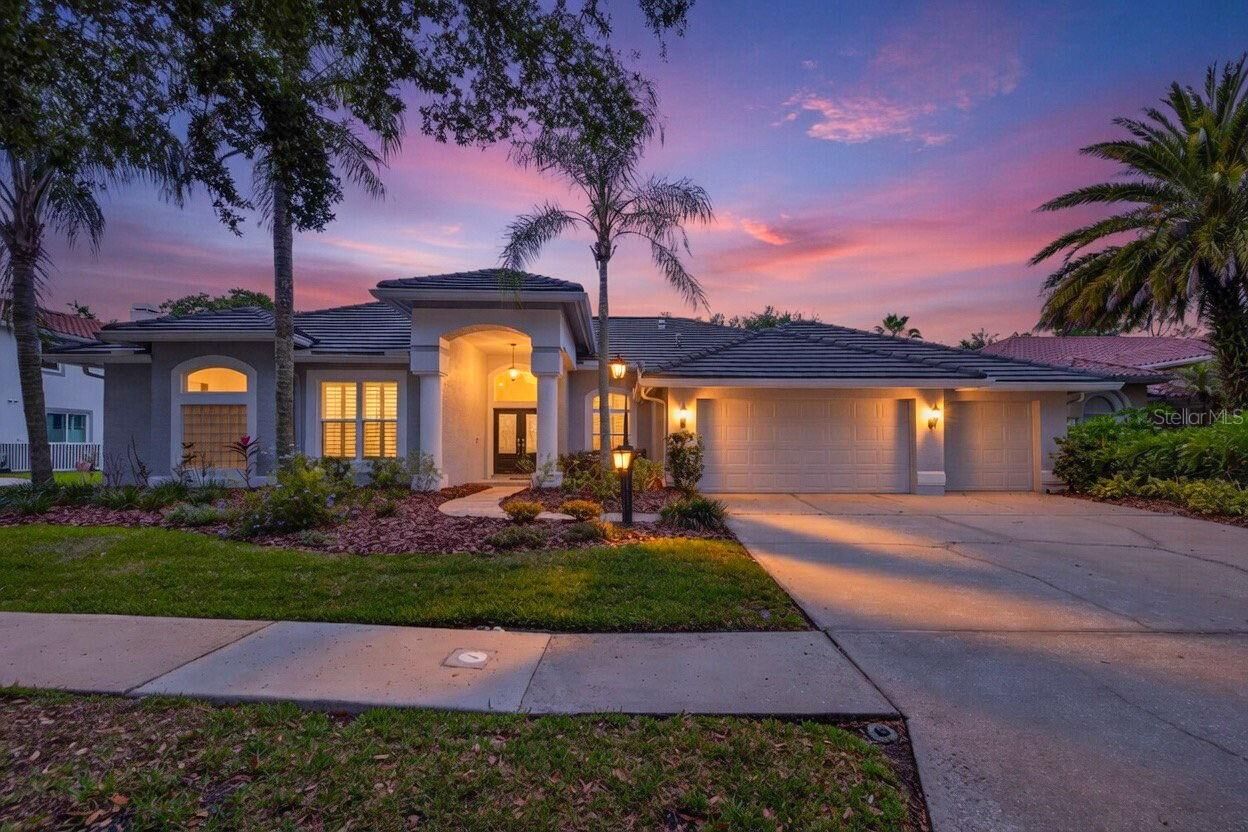 Property Photo:  17820 Osprey Pointe Place  FL 33647 