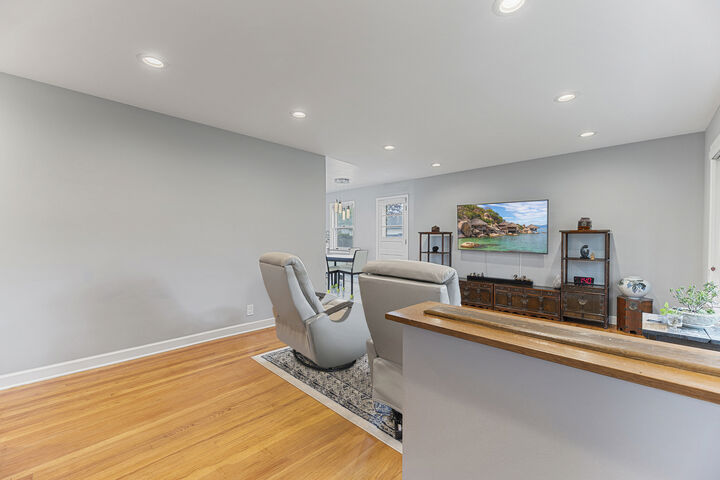 Property Photo:  2232 Covert Road  IL 60025 