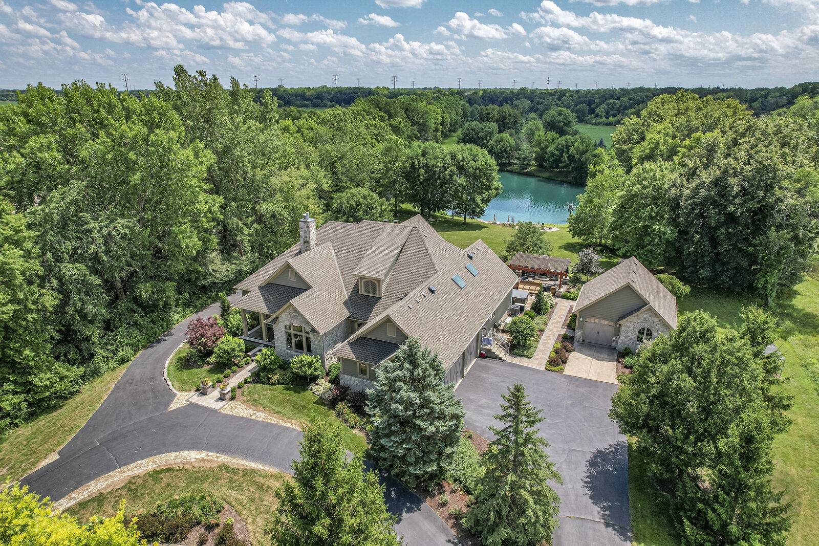Property Photo:  16420 S River Road  IL 60586 