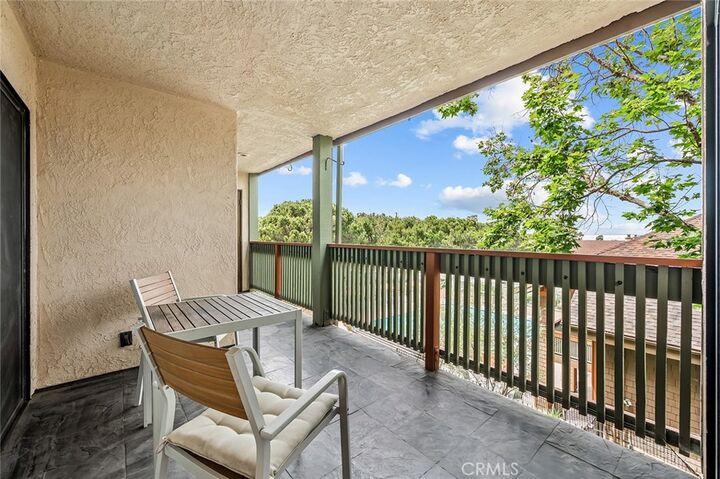 Property Photo:  2514 E Willow Street 105  CA 90755 