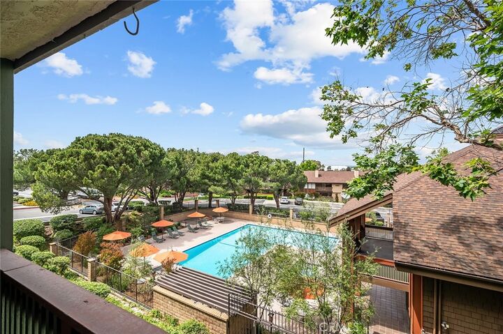 Property Photo: 2514 E Willow Street 105 CA 90755
