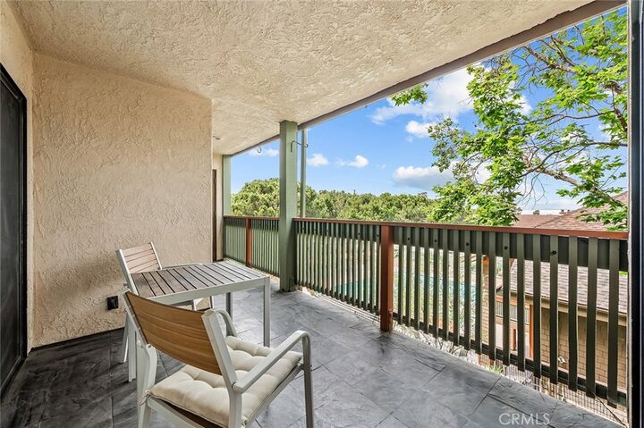 Property Photo:  2514 E Willow Street 105  CA 90755 