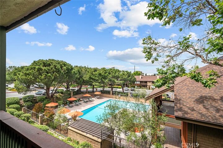 Property Photo: 2514 E Willow Street 105 CA 90755