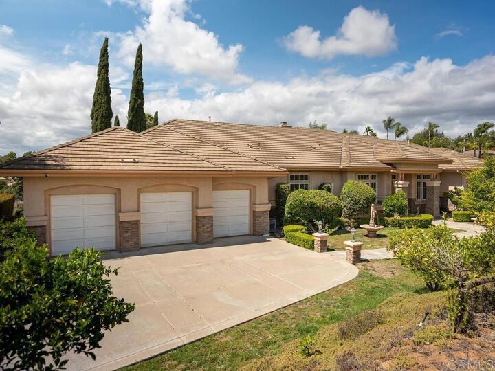 Property Photo:  2737 Dos Lomas  CA 92028 