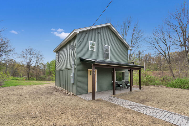 Property Photo:  20 Bougie Lane  ME 04073 