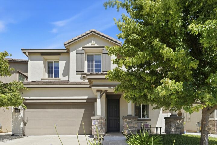Property Photo:  10337 Dynamic Way  CA 95757 
