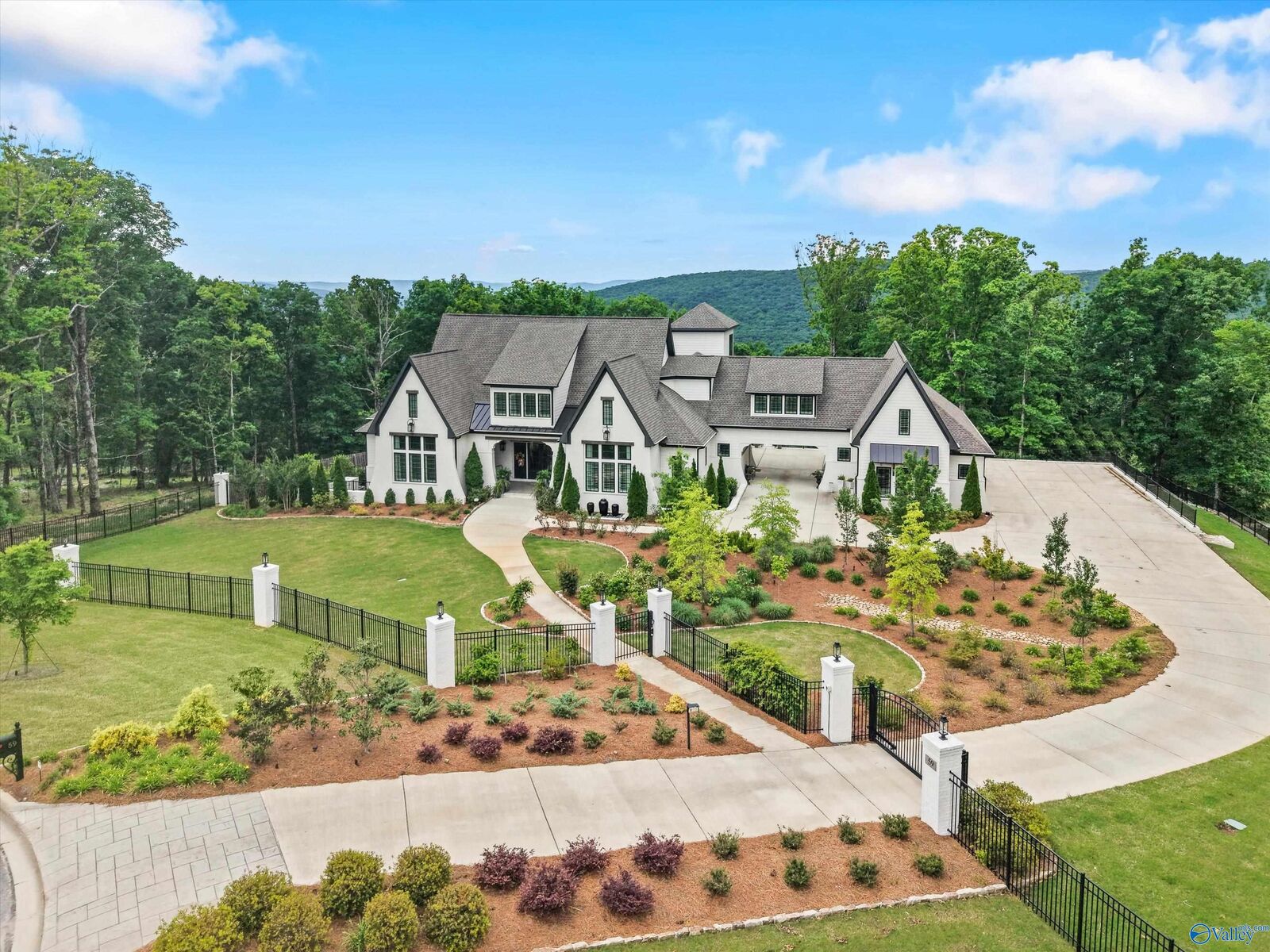 Property Photo:  59 Watson Grande Way  AL 35763 