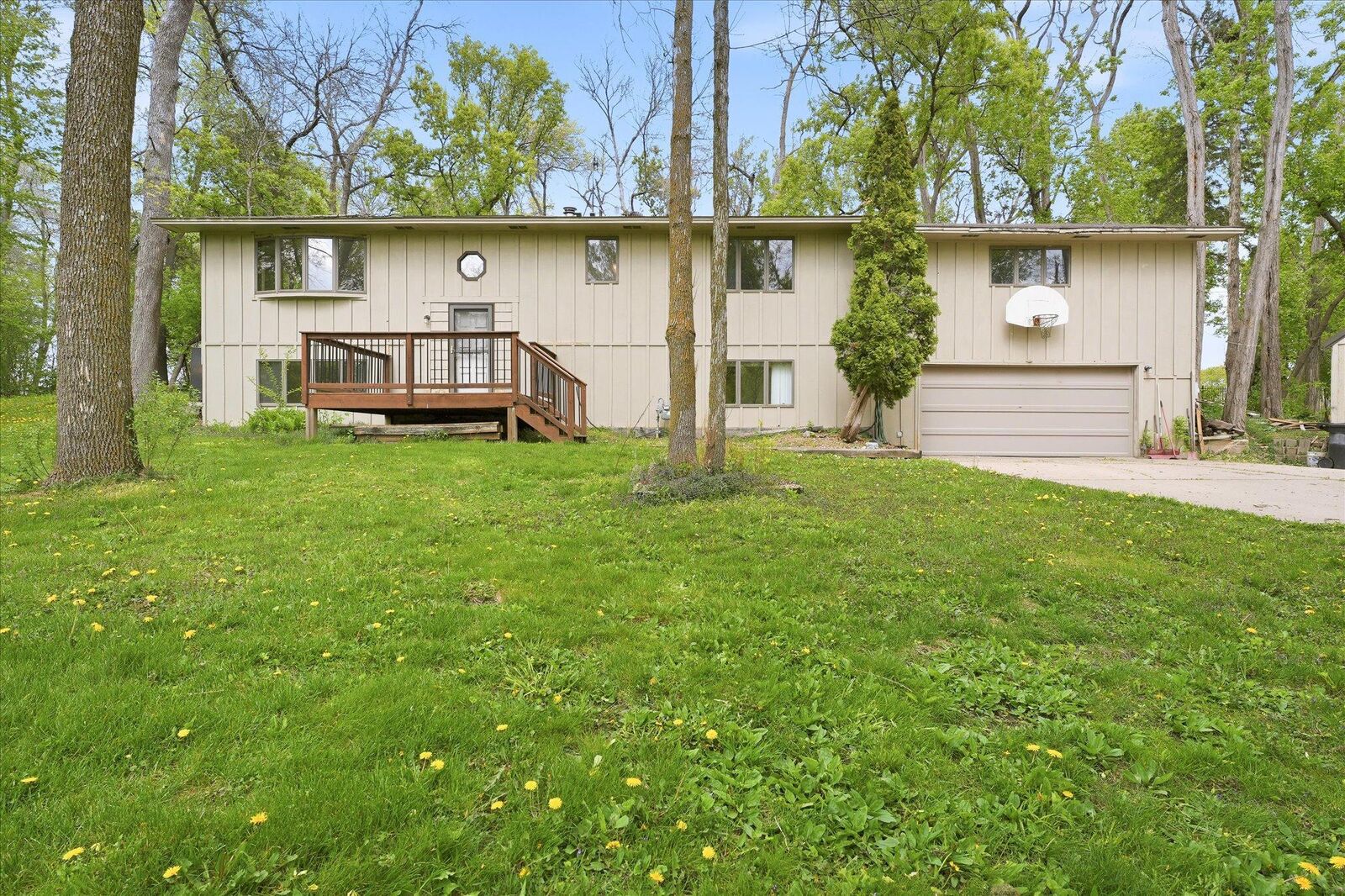 Property Photo:  9215 Shannon Lane  MN 55340 