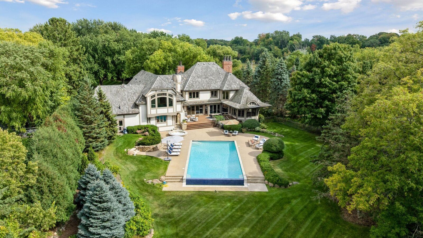 Property Photo:  28160 Boulder Bridge Drive  MN 55331 