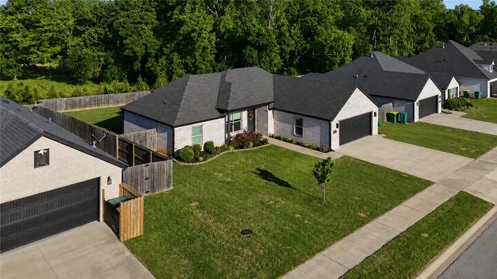 Property Photo:  458 N Yona Lane  AR 72730 