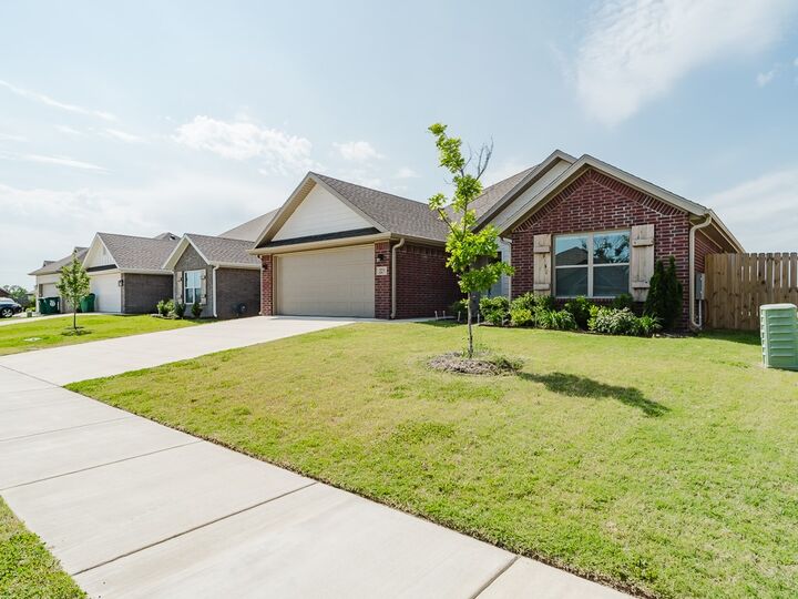 Property Photo: 221 Palm Street AR 72713