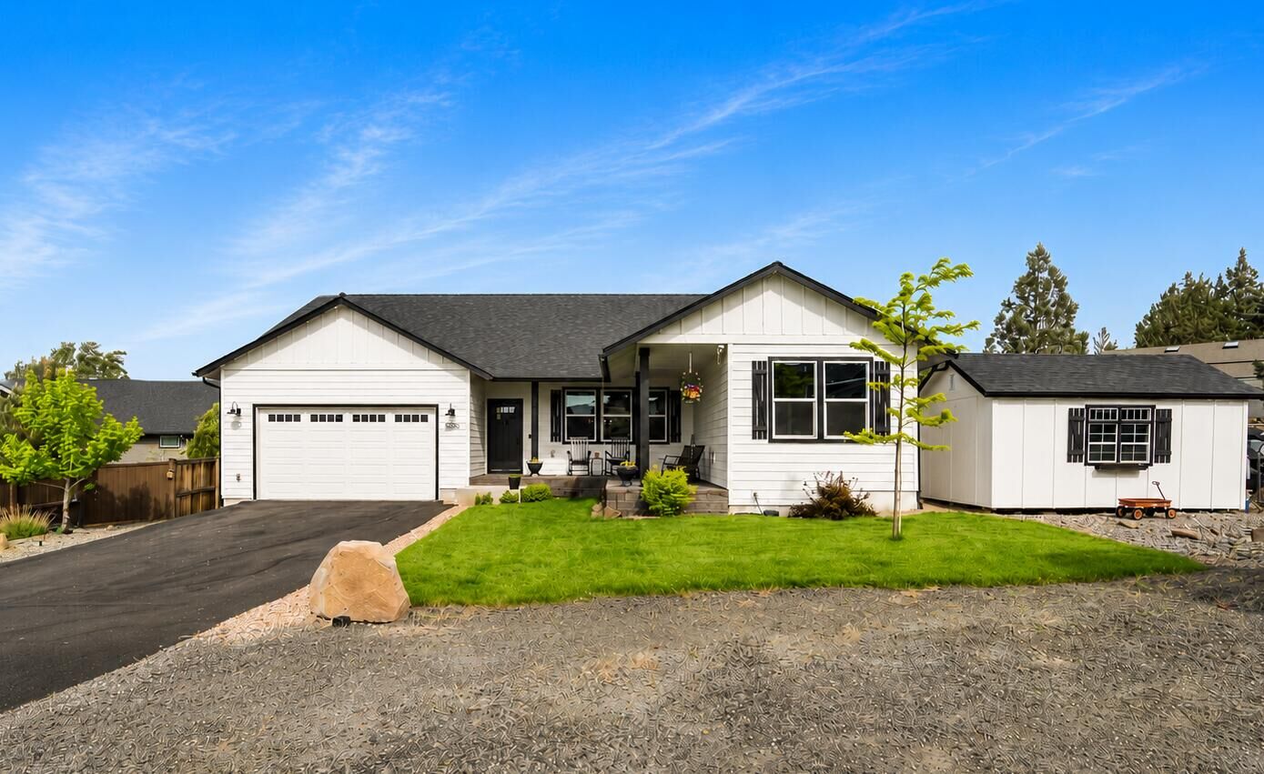 Property Photo:  4232 SW Umatilla Avenue  OR 97756 