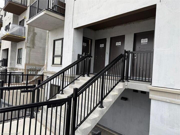 Photo de la propriété: 25 Palace Street Q2 ON N2E 0L2