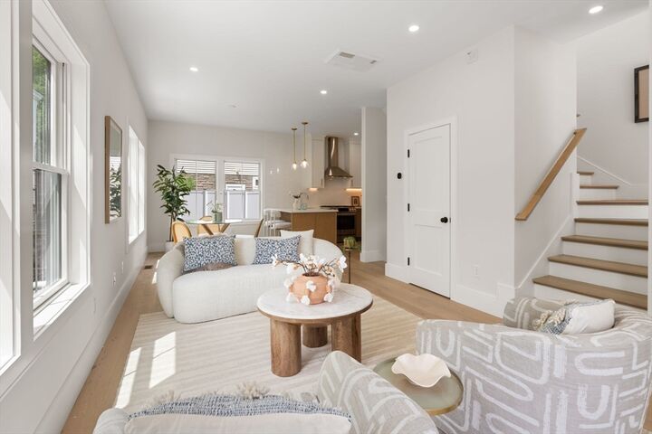 Property Photo:  326 Lowell Street 4  MA 02145 