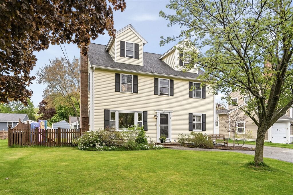 Property Photo:  6 Donald St  MA 02420 