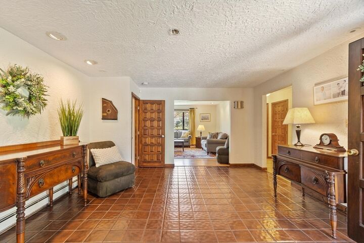 Property Photo:  99 Beaver Road  MA 01867 