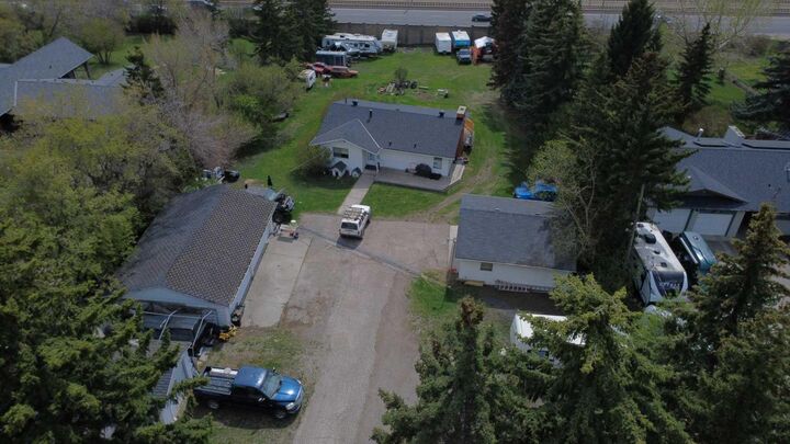 Property Photo: 6003 Baroc Road NW AB T3A 4R5