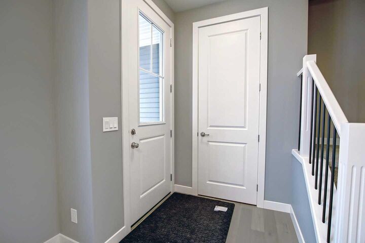 Property Photo: 2089 Cobblespring Avenue SW AB T4B 5Z6