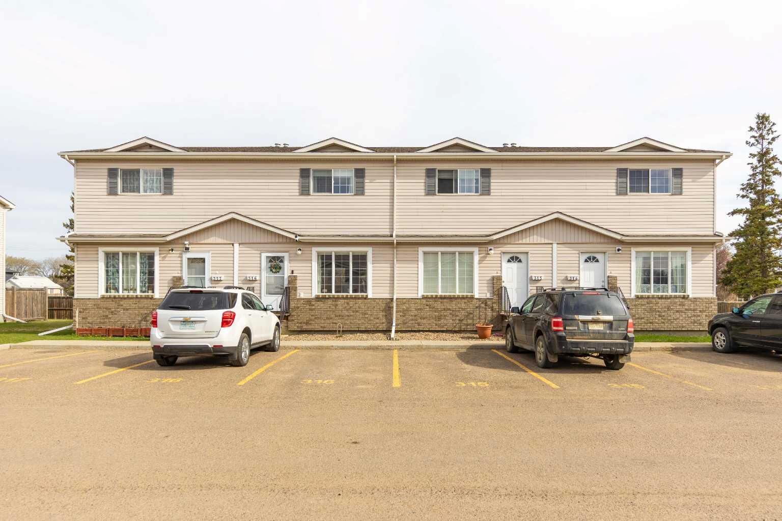 Property Photo:  4811 47 Avenue 316  SK S9V 0T9 