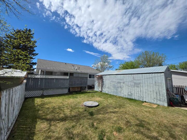 Property Photo:  5205 55 Street  AB T1G 1M6 