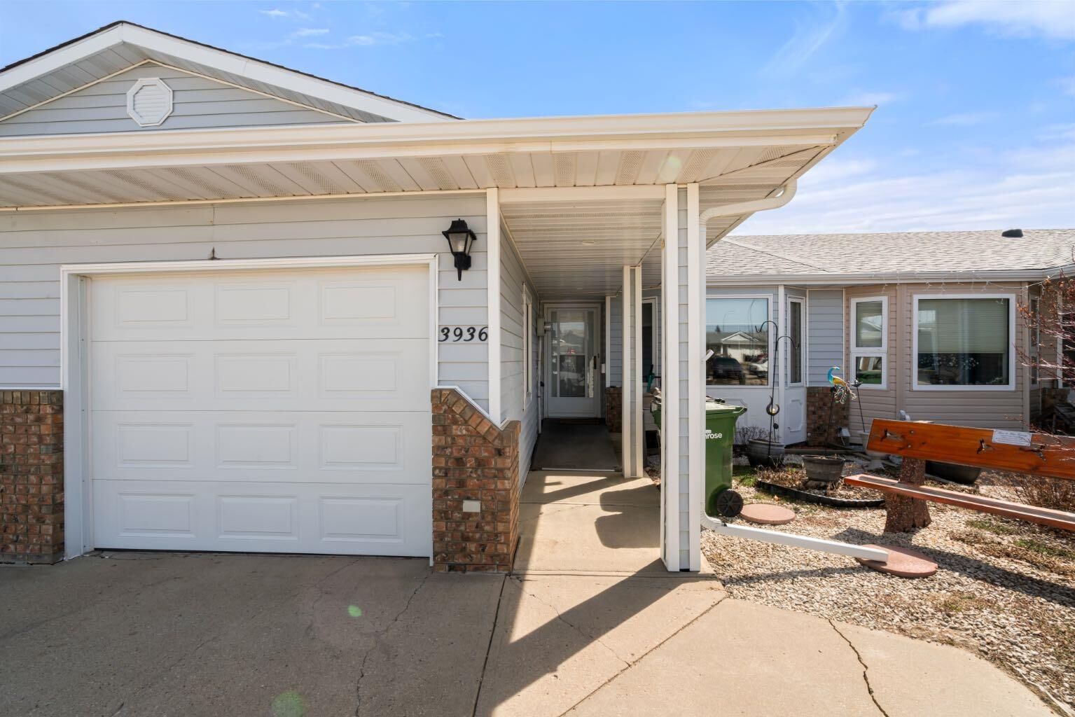 Property Photo: 3936 56A Street Close AB T4V 4L1