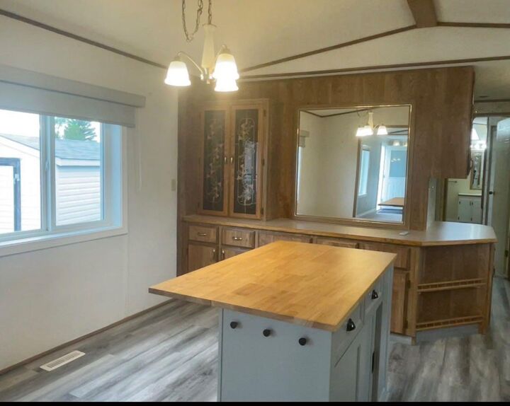 Property Photo:  12 Westover Crescent  AB T0L 0T0 