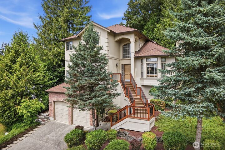 Property Photo:  15430 SE 67th Place  WA 98006 