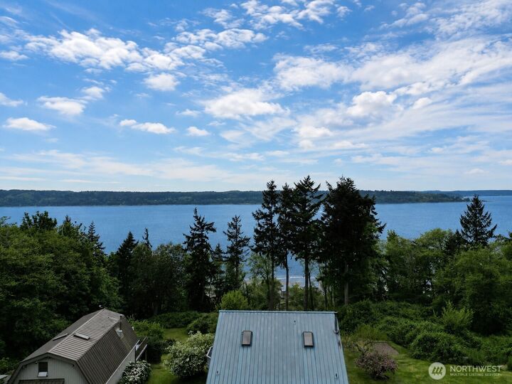 Property Photo:  38  M Cascade Drive  WA 98206 